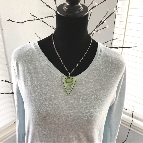 3D Ouija Planchette - Picture 3 of 3